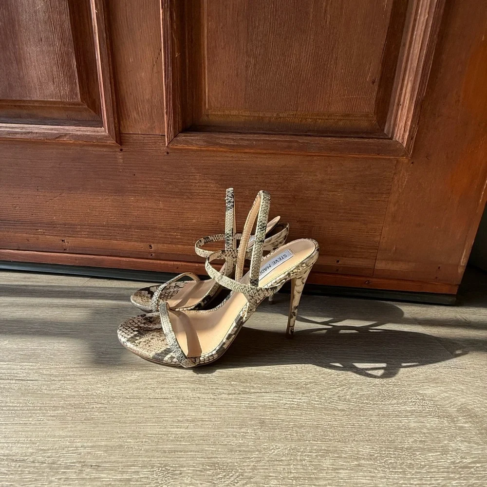 Steve Madden Snake Skin Heels - Picture 3 of 7